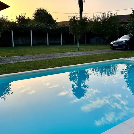 Casa Con Piscina Y Jardin Al Lado De Sada A Coruña