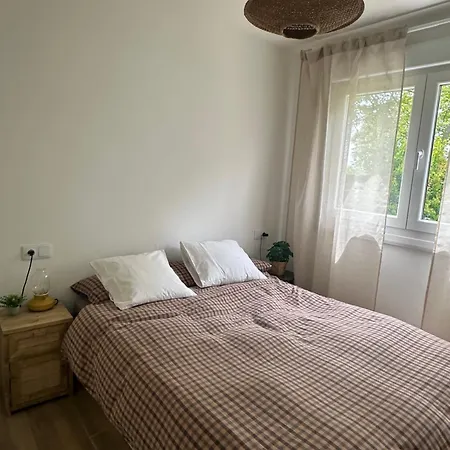 Дом отдыха Casa Con Piscina Y Jardin Al Lado De Sada